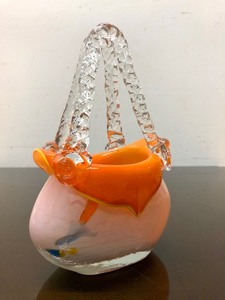 lot 389 image: Orange Murano Glass Purse