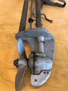 lot 381 image: Old Vintage Smaller Size Outboard Motor