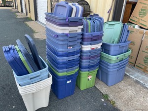 lot 420 image: HUGE Lot of Plastic Tote Bins wLids - 40