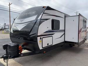 USED - 2022 Heartland Sundance Ultra-Lite  255BH