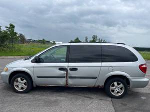 2006 Dodge Grand Caravan SE