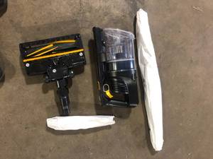 Dyson V8 Cordless Stick Vacuum Cleaner no Charger Customer Returns See Pictures
