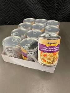 lot 41 image: Wegmans Italian Style Wedding with Meatballs & Chicken Soup - 12 Pack