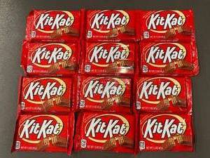 lot 55 image: Lot of 12 Kit-Kat Milk Chocolate Bars
