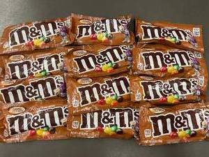 lot 84 image: Lot of 11 Packs of M&Ms Caramel Cold Brew 1.41 oz