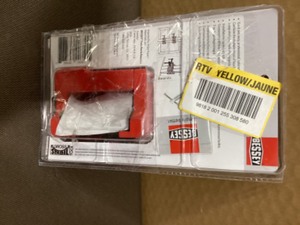 BESSEY 4 in Capacity Cabinetry Clamp for Aligning Face Framed Box Cabinets with 1-14 in. Throat Depth   Customer Returns See Pictures