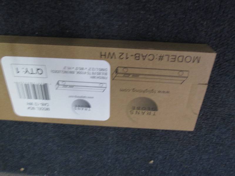 lot 195 image: 4 ea Trans Globe Imports CAB-12 WH ...