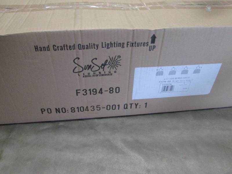 lot 213 image: Sunset Lighting 4-Lt 100W Mb Wren V...