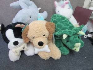 lot 77 image: 5 Larger Plush...