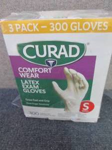 lot 80 image: 300 Curad Small Latex Gloves...