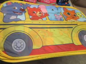 lot 94 image: Play Bus PopUp...