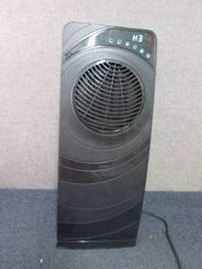 lot 133 image: Lasko Oscillating Room Heater- powe...