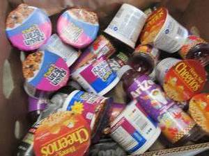 lot 272 image: Individual Cereal & Arizona Fruit P...