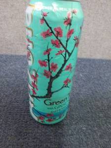 lot 314 image: 8- 22 oz Arizona Green Tea with Gin...