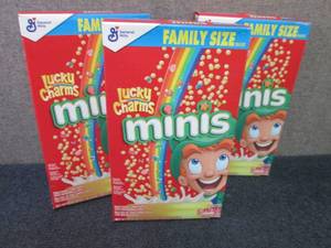 lot 338 image: 3- 18.6 oz Lucky Charms Minis...