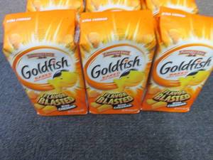 lot 385 image: 6- 6.6 oz Goldfish Xtra Cheddar...