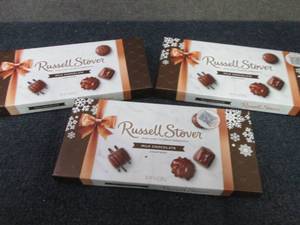 lot 427 image: 3- 9.4 oz Russell Stover Milk Choco...