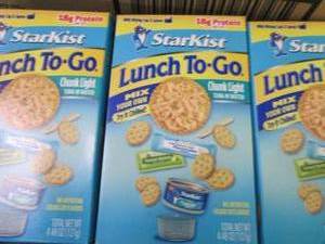 lot 459 image: 6- 4.48 oz Starkist Lunch To Go Chu...