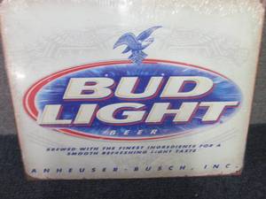 lot 560 image: Metal Bud Light Sign 12.5x16 inches...
