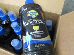 lot 67 image: 12- 8 oz Banana Boat Deep Tanning S...
