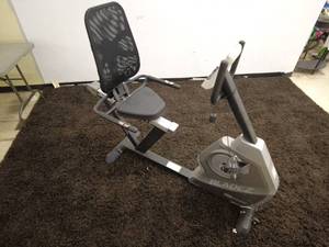 lot 72 image: Bladez R500i Recumbent Exercise Bike