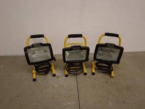lot 119 image: Smart Electrician Portable Work Lights - Set of 3