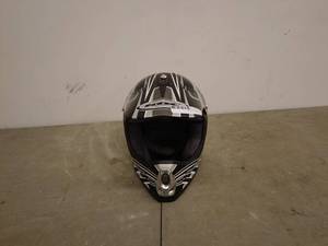 lot 122 image: KBC Full-Face TK-X Torque Medium Helmet