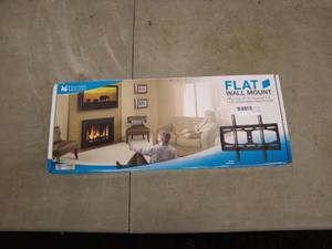 lot 125 image: Premier Mounts Flat Wall Mount