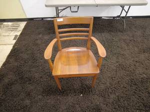 lot 16 image: 1920s Solid Oak Bankers Armchair