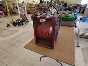 lot 3 image: Heavy-Duty Industrial Electric Blower Fan