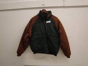 lot 222 image: Ash Creek Trading Jacket - GreenBrown - Size Large