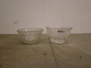 lot 230 image: Set of 2 Vintage Diamond Cut Glass Bowls