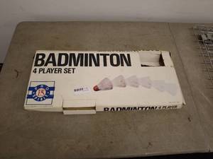 lot 250 image: Pro Spirit Badminton 4 Player Set