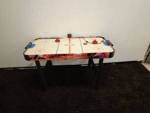 lot 264 image: Carrom Air Hockey Table with Electronic Scorer