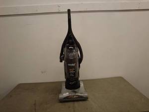 lot 272 image: Eureka AirSpeed Pet Upright Vacuum Cleaner