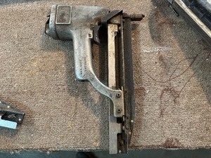 Paslode Finish Gun