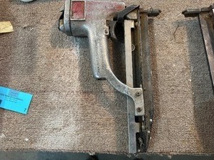 Paslode Finish Gun