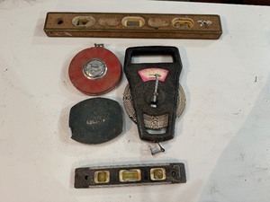 Three 100 Tape Measures and Two Levels 9 and 18