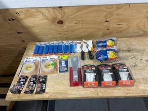 lot 146 image: Lot of Miscellaneous Items