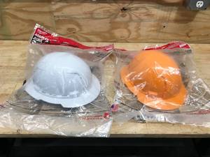 lot 83 image: Lot of 2 - Milwaukee Hard Hats