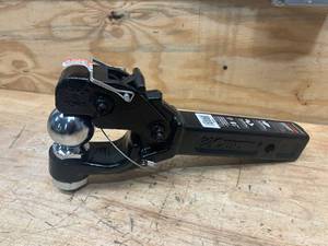 lot 104 image: CURT 12,000 lbs. Receiver-Mount Trailer Hitch Ball Mount & Pintle Hook Combination with 2-516 in. Ball (2 in. Shank)