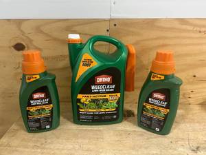 lot 186 image: ORTHO Lot of WeedClear Lawn Weed Killer (one 1 gal and 2 32oz bottles)