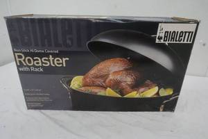 lot 25 image: New Bialetti Non Stick Hi Dome Roaster with Rack