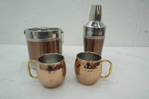 lot 36 image: Ice Bucket & Shaker  Drinking mugs