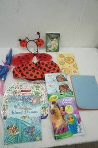 lot 45 image: Kids GamesToys