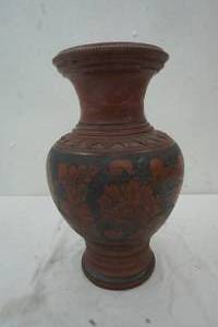 lot 62 image: Pier 1 Vase 16 Tall