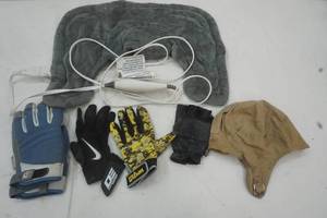 lot 63 image: NeckShoulder heating pad, Cold weather gloves, Left & right batting gloves