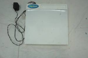 lot 116 image: Autograph Light Tracer