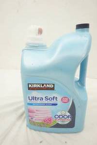 lot 120 image: New 220 Kirkland Ultra Soft Fabric Softener