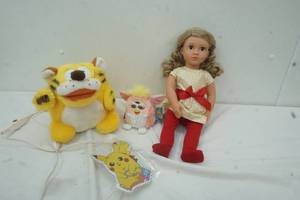 lot 131 image: Kids Toys